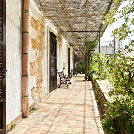 Di Latomie Hotel